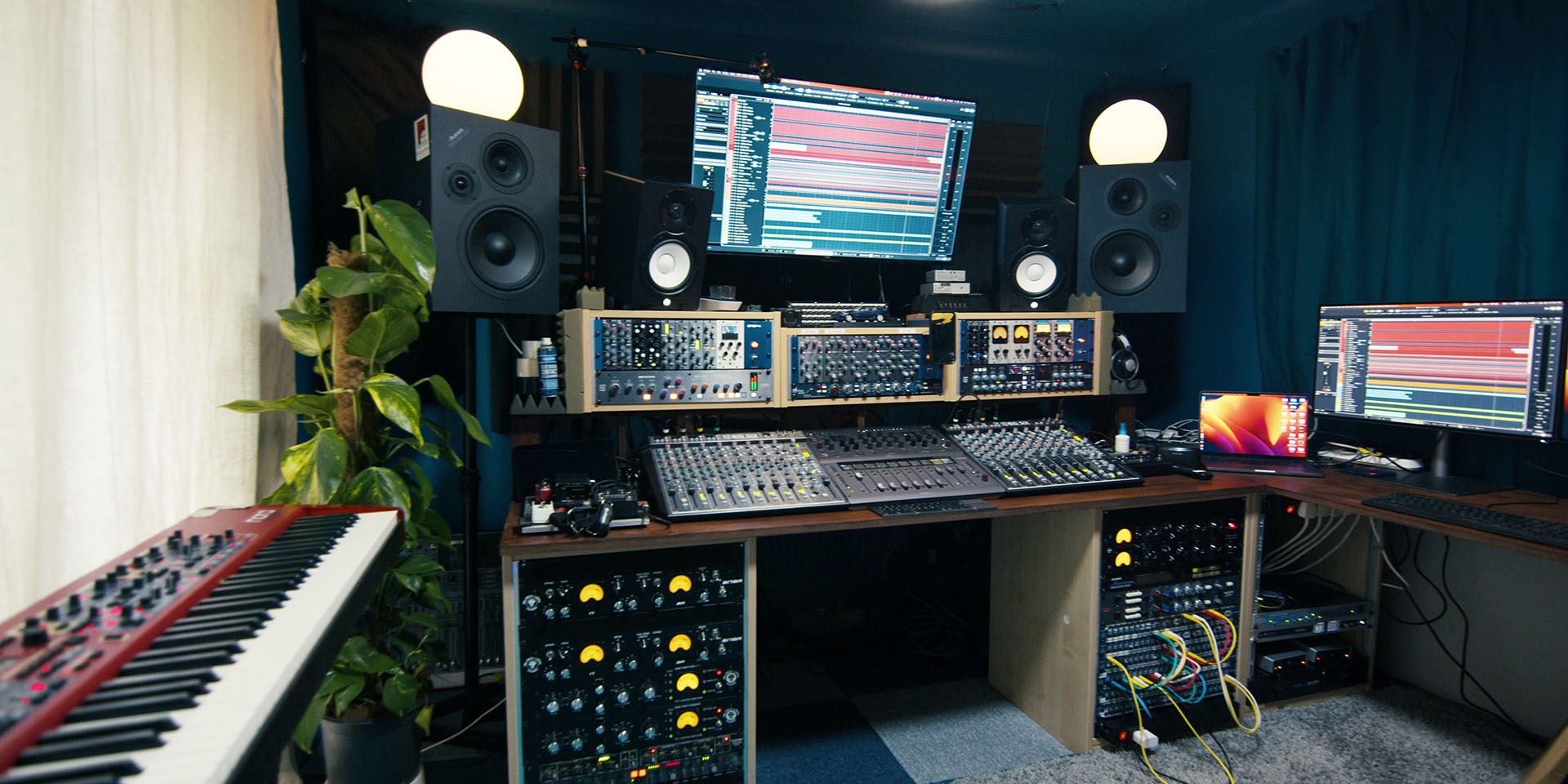 RS2 Studio